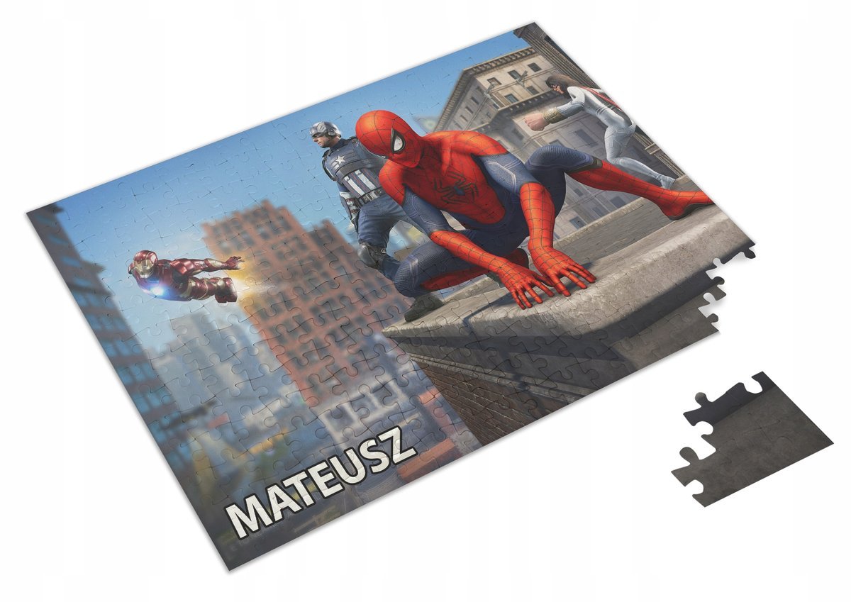 Puzzle AVENGERS SPIDERMAN A3 252 el z Nadrukiem Twoje IMIĘ + Pudełko 28