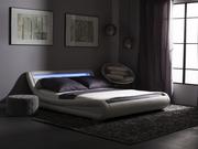 Łóżka - Beliani Łóżko wodne LED ekoskóra 140 x 200 cm białe AVIGNON - miniaturka - grafika 1