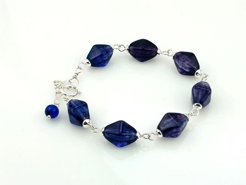 Bransoletka ze srebra Ag930 z kwarcem, obwód od 15.5 do 17.5 cm, waga 13.8 grama, rękodzieło