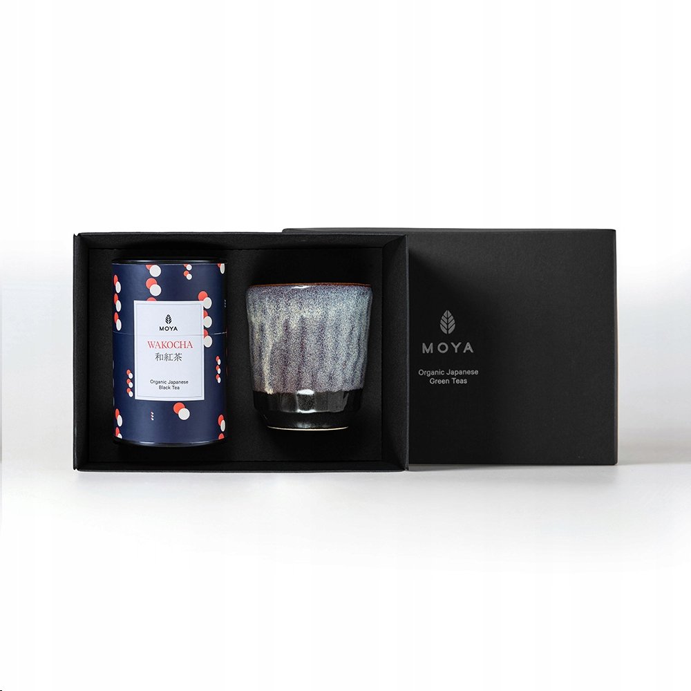 Zestaw prezentowy organiczna czarna herbata Moya Wakocha i kubek Murasaki