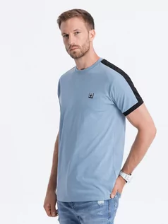 Koszulki męskie - T-shirt męski bawełniany z kontrastującymi wstawkami - niebieski V3 S1632 - grafika 1