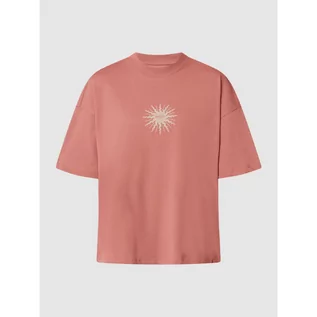 Koszulki i topy damskie - T-shirt z nadrukiem z logo model Kelso - Dickies - grafika 1