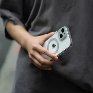 Moshi iGlaze MagSafe - Etui iPhone 15 Plus (Meteorite Gray) - Etui i futerały do telefonów - miniaturka - grafika 3