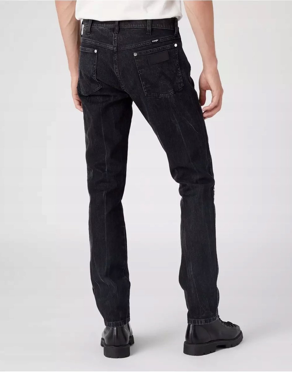 WRANGLER LARSTON BASS BLACK 112326029 36/30