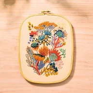 Prace ręczne dla dzieci - Djeco AGA - Kreatywna pracownia Haft koralikowy - miniaturka - grafika 1