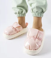 Kapcie damskie - Różowe ocieplane kapcie Big Star MM274129-40/41 - miniaturka - grafika 1