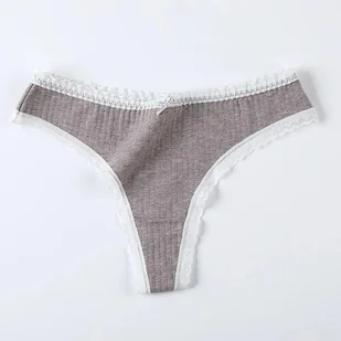 Stringi z koronką - Szary S/M - Majtki damskie - miniaturka - grafika 1