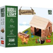 Zabawki konstrukcyjne - Trefl Buduj z cegły Brick Trick Zagroda M 60875 75+ cegiełek 60875 - miniaturka - grafika 1