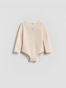 Reserved - Strukturalne body z haftem - pastelowy róż - Body dla niemowląt - miniaturka - grafika 1