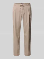 Spodnie męskie - Spodnie materiałowe o kroju regular fit z kieszeniami z tyłu - miniaturka - grafika 1