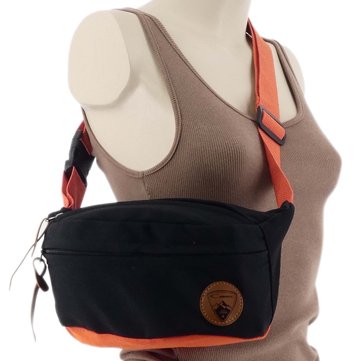 DAMSKA SASZETKA NERKA TOREBKA CROSSBODY BAG NA RAMIĘ CZARNA