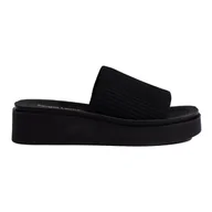 Klapki i japonki damskie - Sergio Leone Damskie czarne klapki na koturnie - miniaturka - grafika 1