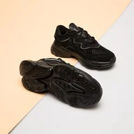 Buty dla chłopców - ADIDAS OZWEEGO - miniaturka - grafika 1