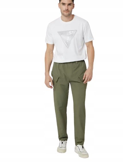 GUESS SPODNIE MĘSKIE CASUAL CHINO KIESZENIE NA NOGAWKACH 42 GNA