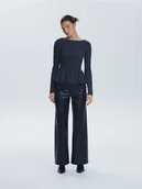 Bluzki damskie - Reserved - Kreszowana bluzka z baskinką - ciemnoszary - miniaturka - grafika 1