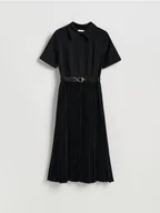 Sukienki - Reserved - Sukienka z plisowanym dołem - czarny - miniaturka - grafika 1