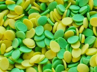 POSYPKA CUKROWA WIELKANOC - jajka jajeczka żółto-zielone - 50g - Dodatki do ciast w proszku - miniaturka - grafika 1