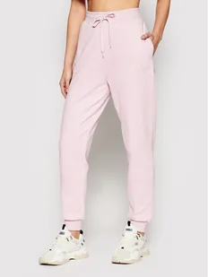 Guess Spodnie dresowe Alene O1GA04 K68I1 Różowy Regular Fit - Spodnie sportowe damskie - miniaturka - grafika 1