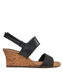 Sandały damskie - Clarks Sandały Kyarra Faye 26171237 Czarny - miniaturka - grafika 1