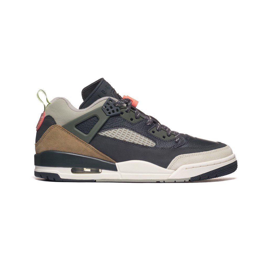 Jordan Spizike Low