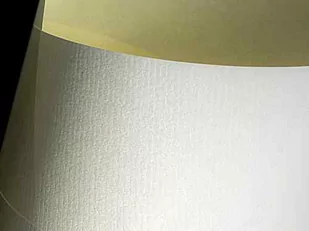 Śmietana, fakturowany - śladowe prążki , 200 g/m3, 72x101cm, Corolla Book Beige. Karton ozdobny, 1 arkusz - Akcesoria do reklamy - miniaturka - grafika 1