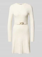 Sukienki - Sukienka o długości do kolan z paskiem w talii - miniaturka - grafika 1