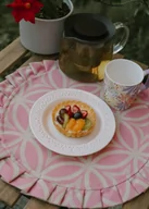 Obrusy i serwetki - Podkładka mata bawełniana na stół okrągła różowa plamoodporna 45 cm - miniaturka - grafika 1