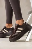 Półbuty damskie - Czekoladowe sneakersy skórzane damskie buty sportowe na platformie beżowe wstawki sznurowane PRODUKT POLSKI Casu 7987 - miniaturka - grafika 1