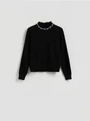 Swetry damskie - Reserved - Sweter z ozdobną aplikacją - czarny - miniaturka - grafika 1