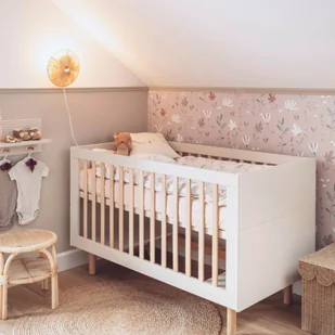Łóżeczko Miloo 120x60 cm białe - Łóżeczka i kojce - miniaturka - grafika 1