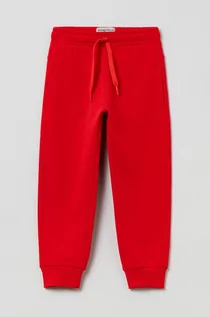Spodnie i spodenki dla chłopców - OVS spodnie dresowe dziecięce kolor czerwony gładkie - grafika 1