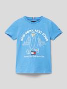 Koszulki dla chłopców - T-shirt z nadrukiem z logo i motywem model ‘FUN’ - miniaturka - grafika 1