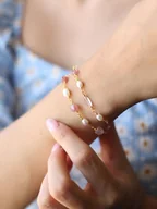 Bransoletki - Pierres delicates Pozłacana bransoletka z kwarcem i perłami - miniaturka - grafika 1