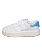 Trampki damskie - New Balance Skórzane sneakersy "302" w kolorze białym - miniaturka - grafika 1