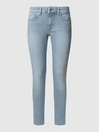 Spodenki damskie - Pepe Jeans Dżinsy "Soho" - Skinny fit - w kolorze błękitnym - miniaturka - grafika 1