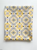 Obrusy i serwetki - Plamoodporny bawełniany bieżnik z wzorem Ornament żółtego koloru - miniaturka - grafika 1