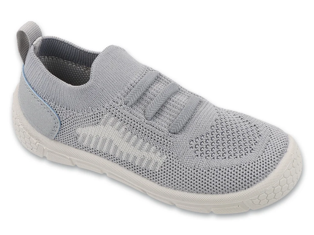 BUTY KAPCIE CHŁOPIĘCE WSUWANE 102x054 HONEY BEFADO r.29
