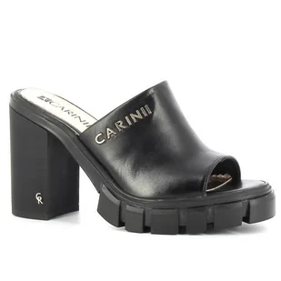 Czarne klapki na obcasie CARINII - Carinii - Klapki i japonki damskie - miniaturka - grafika 1