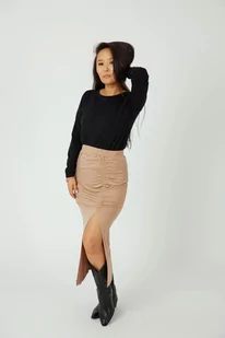Dzianinowa spódnica midi z marszczeniem : kolor - Beżowy, size - 34 - Bombshe - Spódnice - miniaturka - grafika 1