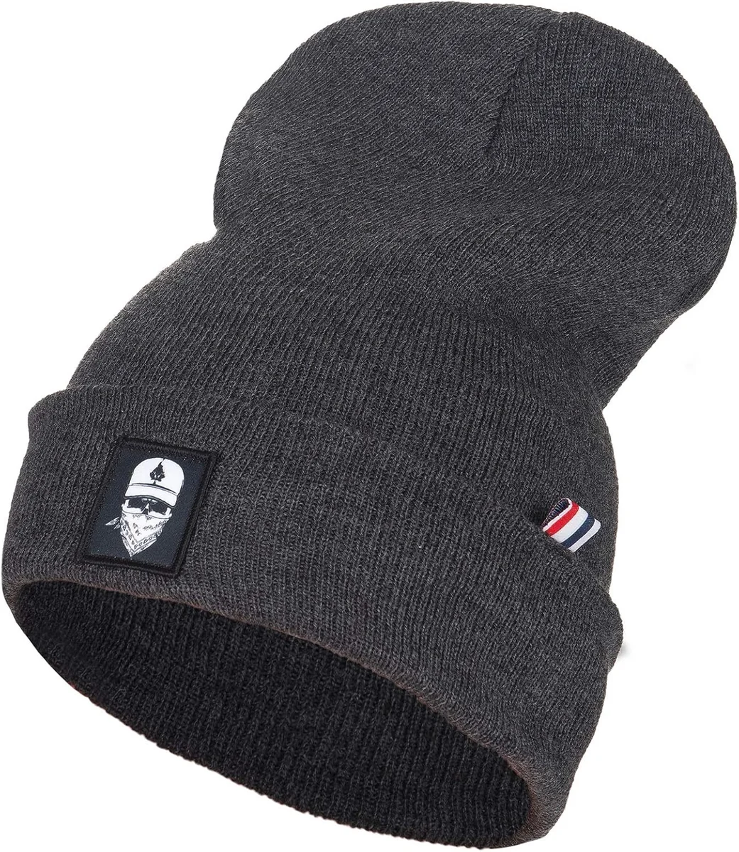 MĘSKA CZAPKA BEANIE Z NASZYWKĄ CZASZKA SZARA ONE SIZE