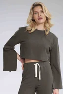 Bluzy damskie - krótka BLUZA z szerokim rozciętym rękawem PÓŁOKRĄGŁY DEKOLT zielona S - miniaturka - grafika 1