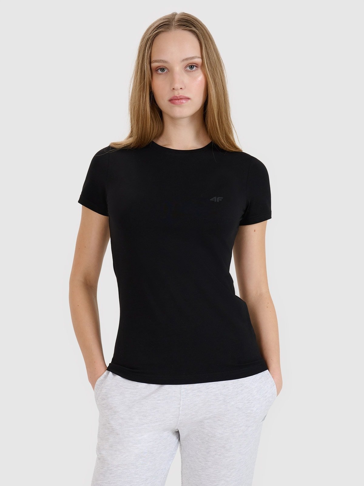 T- Shirt 4F Koszulka Czarna Damska Podkoszulek Slim Gładki Rozmiar M