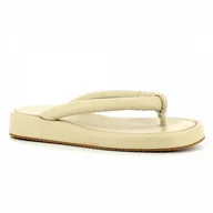 Klapki i japonki damskie - Beżowe japonki na platformie CARINII - Carinii - miniaturka - grafika 1