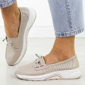 Półbuty damskie - Beżowe ażurowe skórzane półbuty damskie S.Barski 871 - S.BARSKI - miniaturka - grafika 1