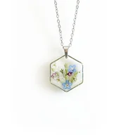 Naszyjniki - Naszyjnik z kwiatami, biżuteria z żywicy - miniaturka - grafika 1