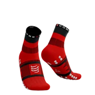 Skarpetki sportowe męskie - COMPRESSPORT Skarpetki trekkingowe FAST HIKING SOCKS black/red/white - miniaturka - grafika 1