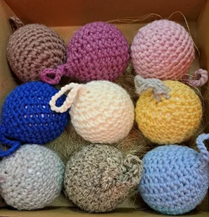 Bombki - Bombki - miniaturka - grafika 1