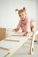 Skoczki dla dzieci - MAŁY bujak montessori z uchwytami + MAŁA zjeżdżalnia DRABINKA - miniaturka - grafika 1