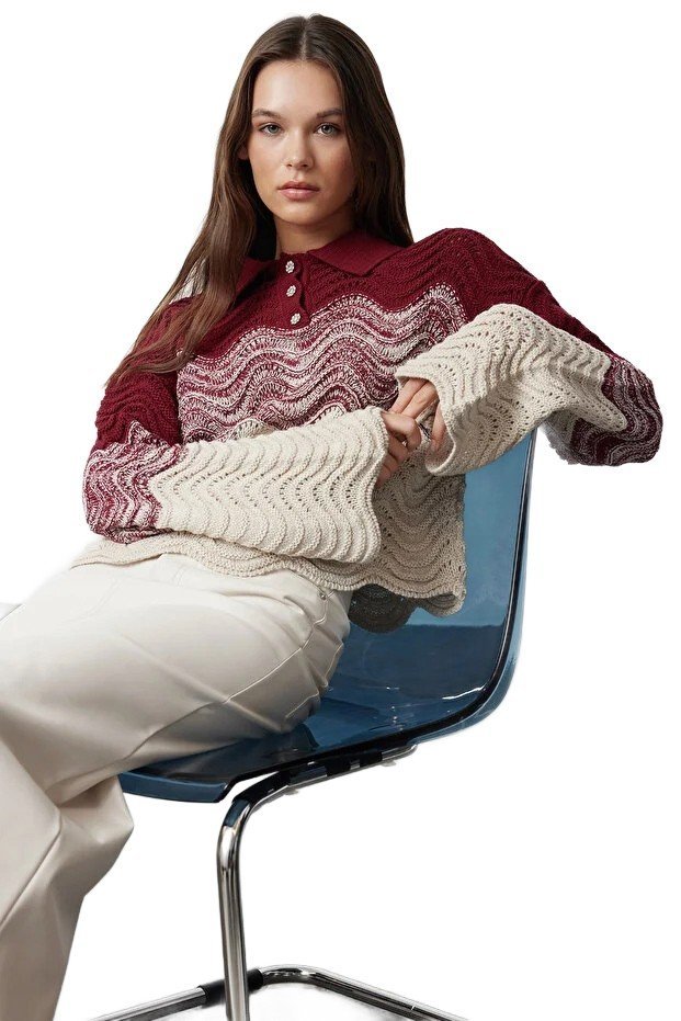 TRENDYOL SWETER DAMSKI Z FALBANĄ I KOŁNIERZYKIEM W PASKI S 5EA*