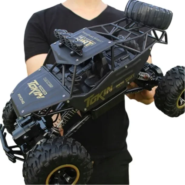 Duży samochód zdalnie sterowany auto RC metal terenowy napęd 4x4 1:12